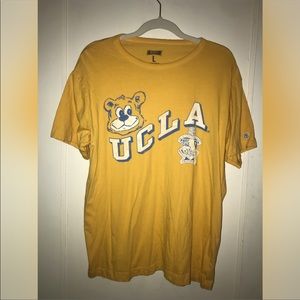 UCLA t shirt